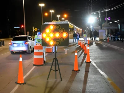 Cono naranja Conos naranjas Conos para tránsito Conos para delimitar Conos para seguridad vial
